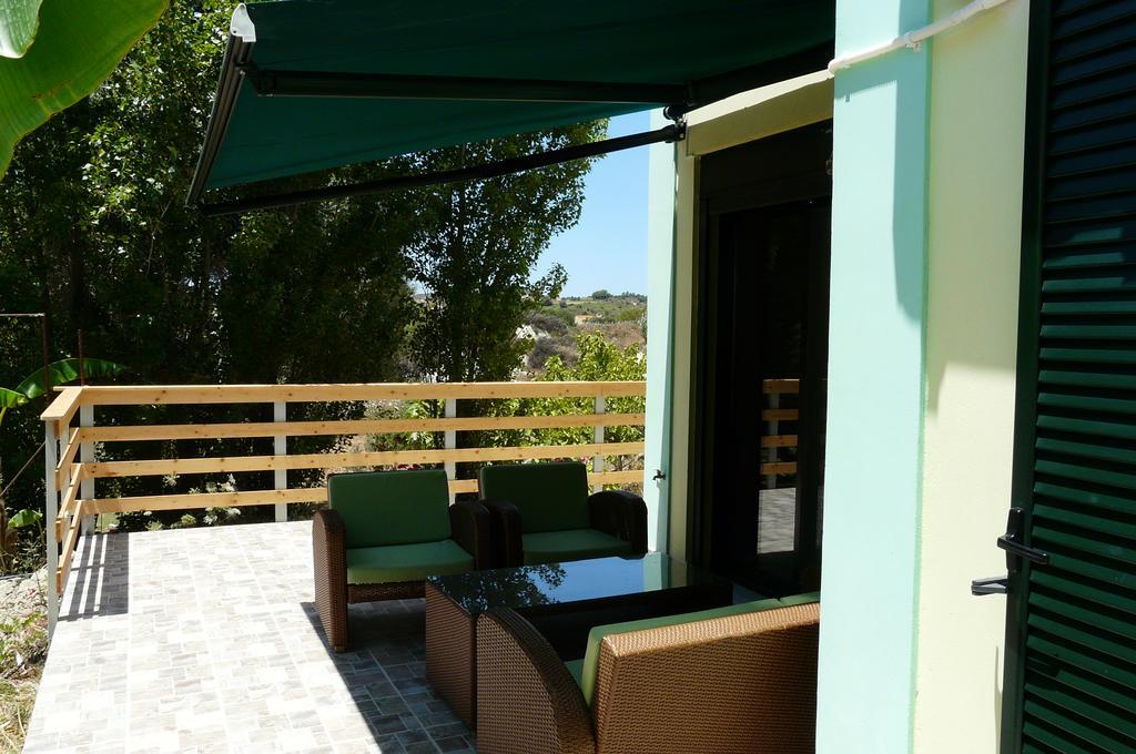 Villa Emmanouela Xi Beach Zewnętrze zdjęcie