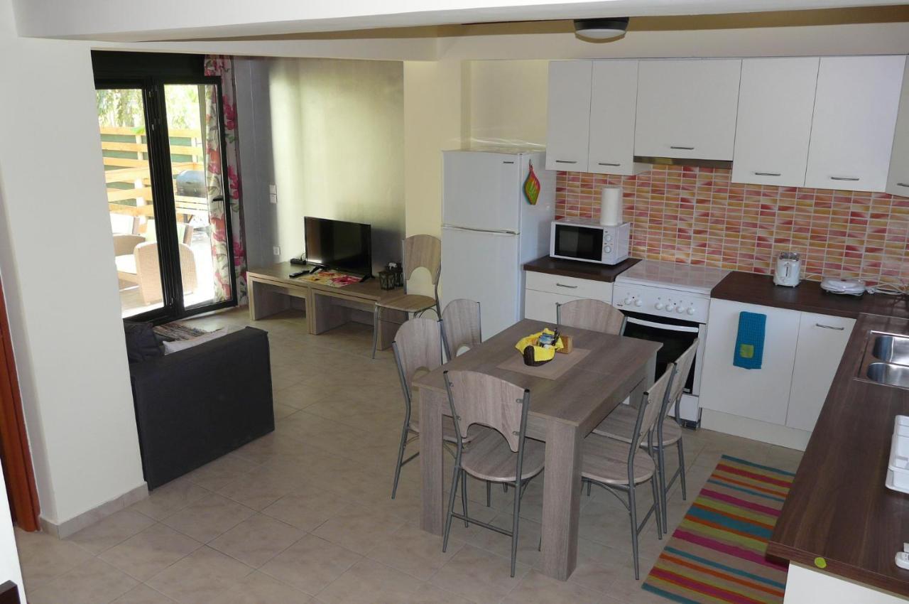 Villa Emmanouela Xi Beach Zewnętrze zdjęcie